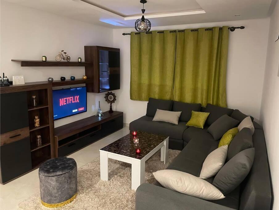 Апартаменти Experience De Luxe Ultime / Parking / Restaurant / Cafe / Carrefour Уджда Екстер'єр фото